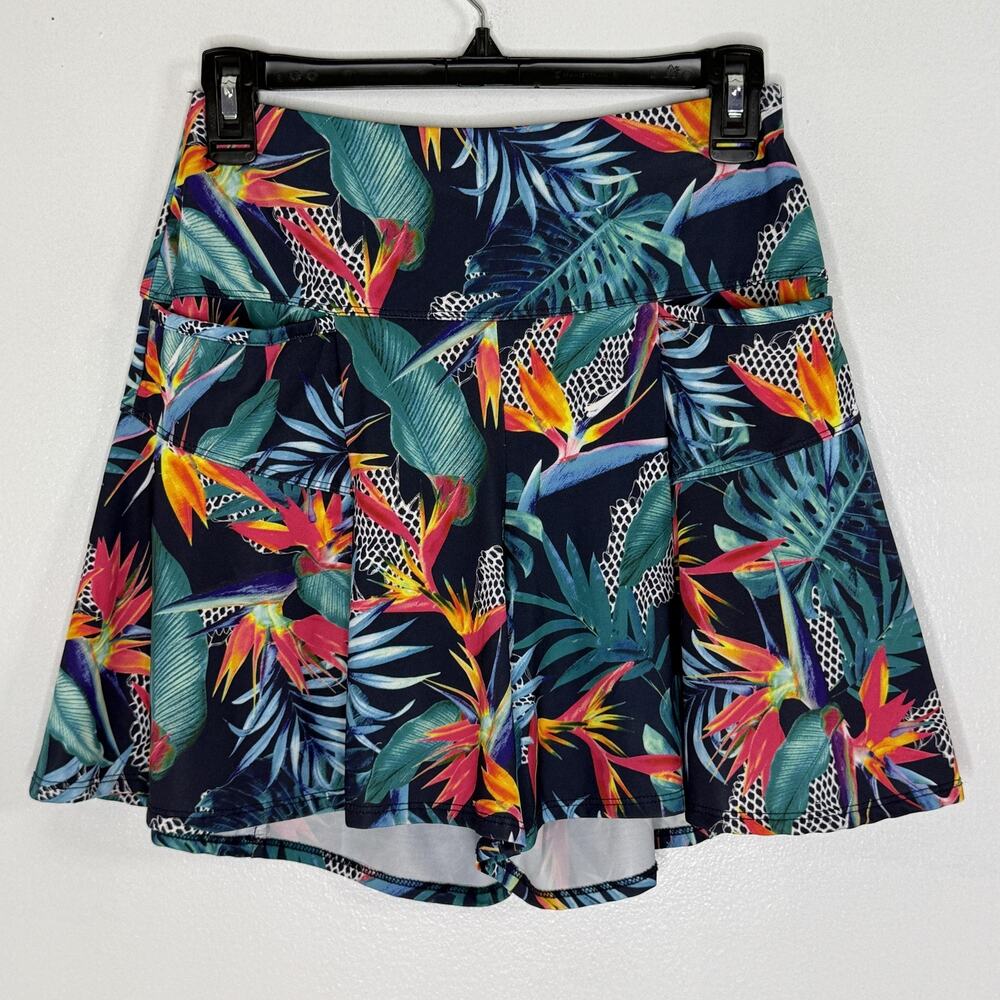 Lucky In Love Shorts Womens XS Multi Tropical Floral Tennis Golf Athletic